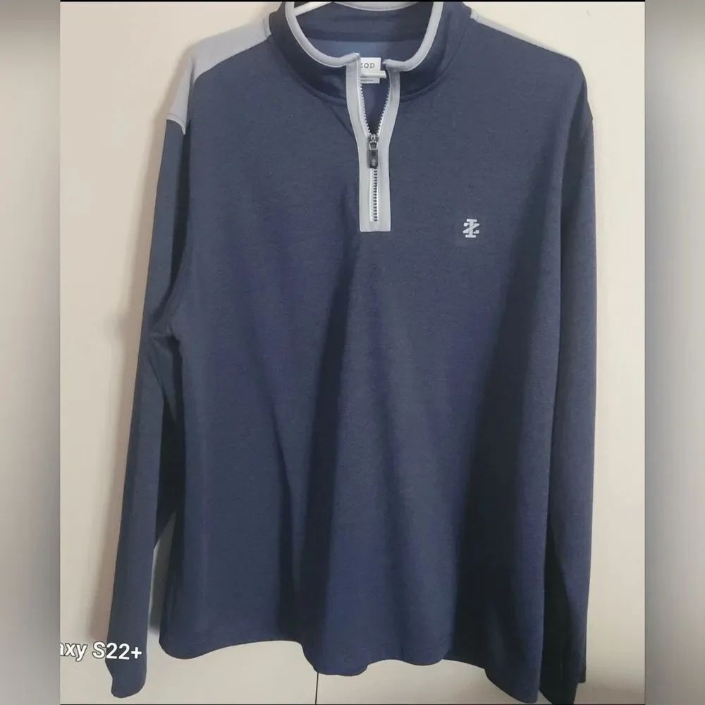 M55 Izod Golf Men’s Athletic 1/4 Zip Pullover Golf Shirt
